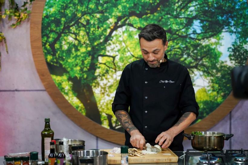 Jurații Chefi la cuțite sunt provocați să facă preparate cu un buget de 30 de lei, iar românul care a gătit în echipa celui mai bun Chef din Asia vine diseară la preselecții 18891493