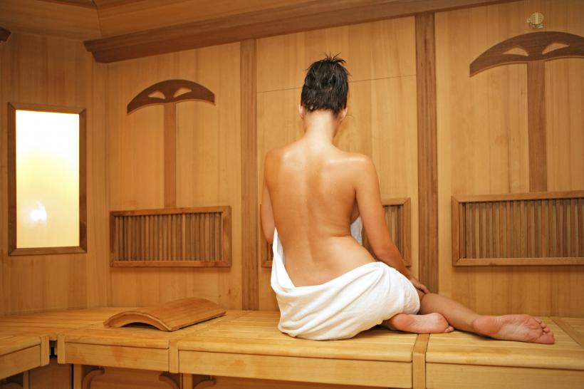 10 beneficii ale saunei asupra sănătății