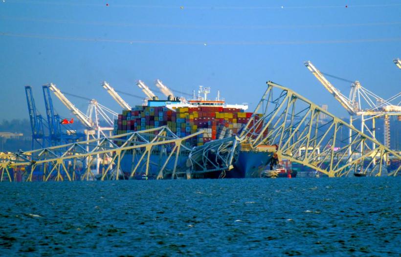 Cadavrele a doi muncitori de pe podul prăbușit din Baltimore, recuperate din apă 18891588