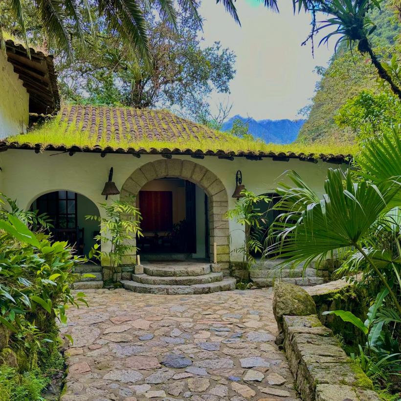 Recital românesc de excepție în sanctuarul sacru al incașilor. Corul Madrigal a încântat Machu Picchu 18891687