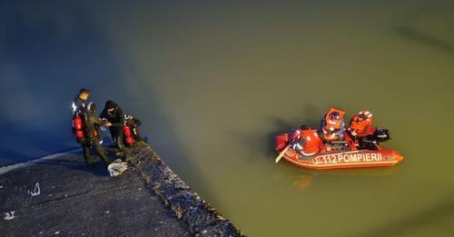 Femeia căzută în râul Olt, în zona barajului Gura Lotrului, căutată pentru a patra zi