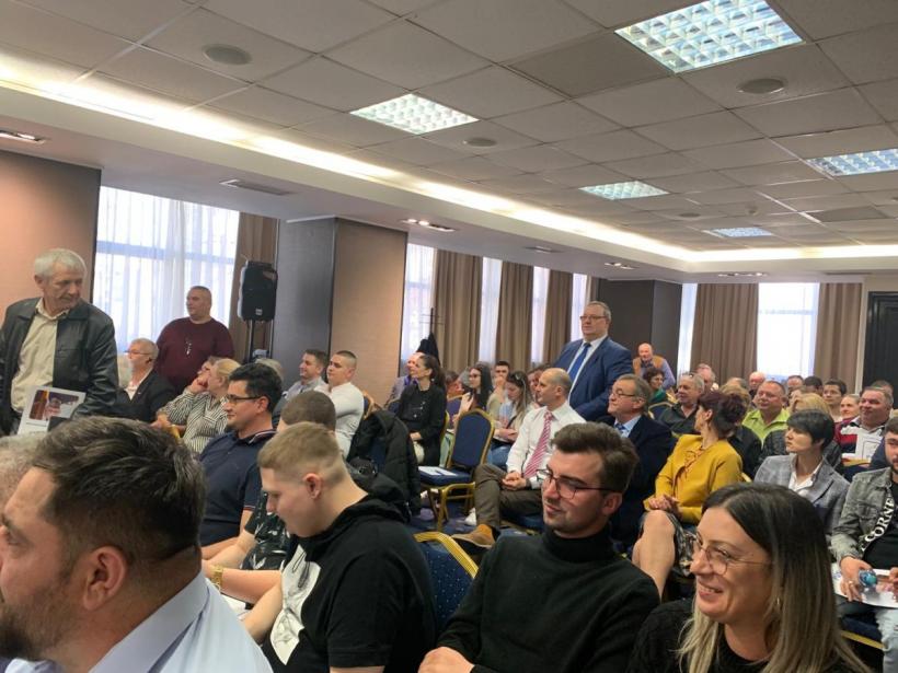 Mihail Pintilei a fost ales președintele Organizației Județene PUSL Iași 18892033