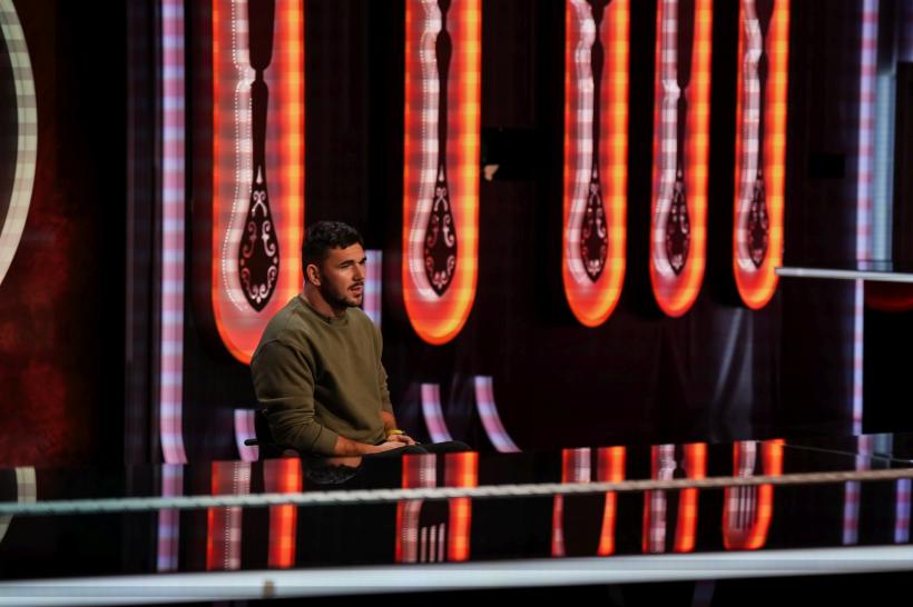 Chef Sautner a câștigat o nouă amuletă la Chefi la cuțite. Diseară, Aris și Alexia Eram vor să-i impresioneze pe jurați cu o rețetă din bucătăria franceză 18892596