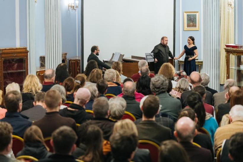 Bucharest Opera Festival 2024 lansat la Londra cu un recital de succes susținut de Marta Sandu Ofrim și Daniel Magdal pe scena ICR Londra 18893003