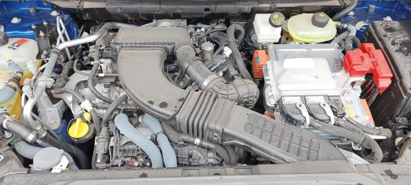 Cel mai puternic hibrid Renault.  Cât e de economic 18892815