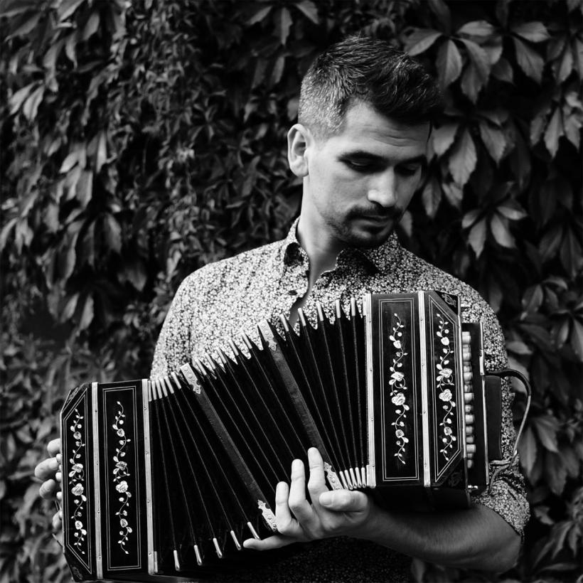 ANALIA SELIS prezintă:  „TANGO AUTÉNTICO” - TURNEU NAȚIONAL ANIVERSAR. 20 de ani de carieră artistică și 10 ani de tango 18892884