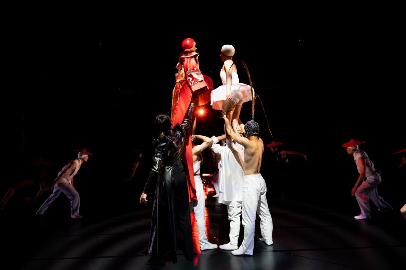 Întâlnirile JTI aniversează 25 de ani cu spectacolul „Alice” al companiei B.DANCE, pentru prima dată în România 18893365