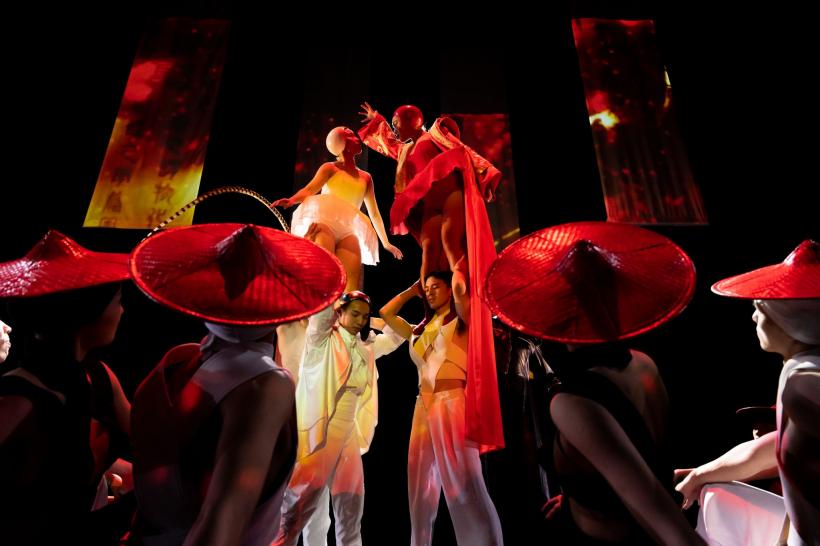 Întâlnirile JTI aniversează 25 de ani cu spectacolul „Alice” al companiei B.DANCE, pentru prima dată în România 18893366