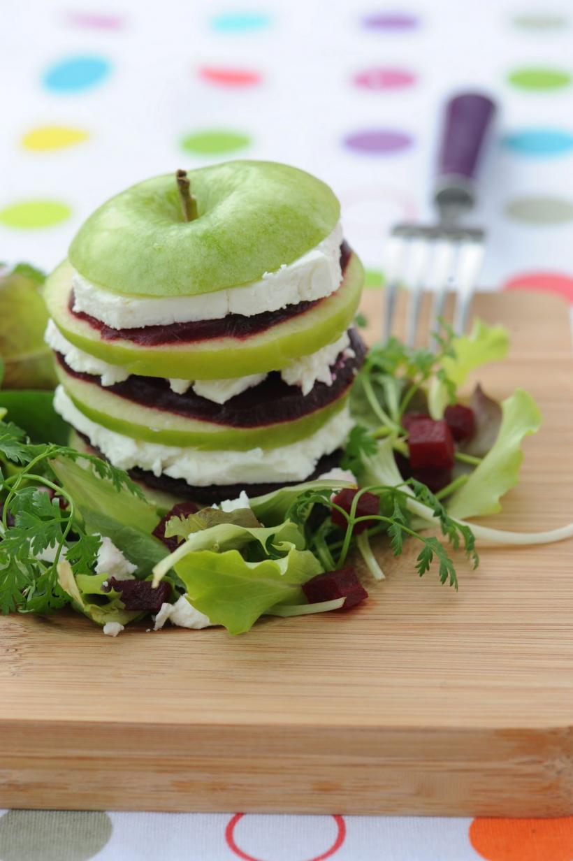 Mere și pere în salate delicioase 18893578