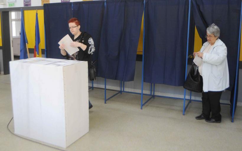 Atenție, se filmează! AEP instruiește președinții secțiilor de votare din străinătate cum să monitorizeze video alegerile europarlamentare