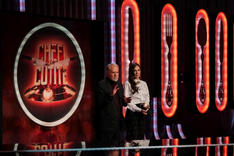 Chef Ștefan Popescu a câștigat amuleta în ediția de ieri Chefi la cuțite, iar Chef Orlando Zaharia a încheiat cu cel mai mare punctaj întrecerile pentru amulete ale sezonului 18893802