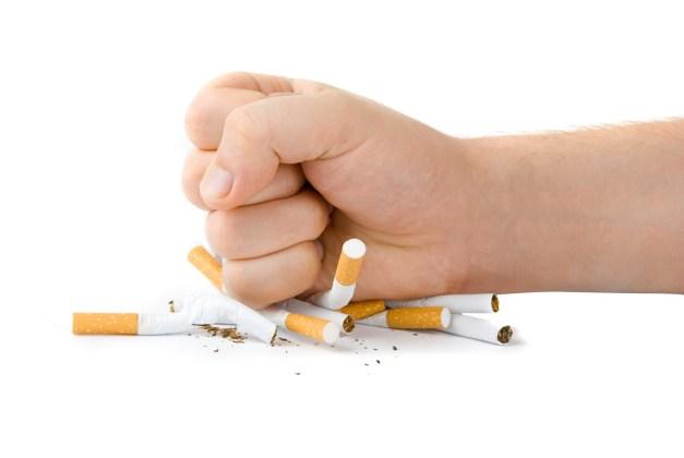 Fumatul duce la creșterea grăsimii “ascunse”, periculoase, în jurul organelor interne