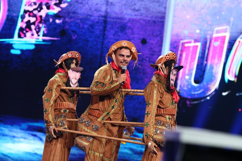 Un brazilian surprinde cu o reprezentație spectaculoasă de jonglerie, duminică, de la ora 20.00, la iUmor. „Am locuit pe străzile din Brazilia mai bine de 15 ani!” 18893826