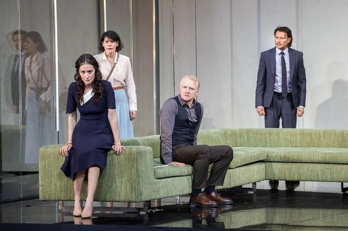 Premiera „Hedda Gabler” în regia lui Thomas Ostermeier la TNB – sâmbătă 13 aprilie 18894038