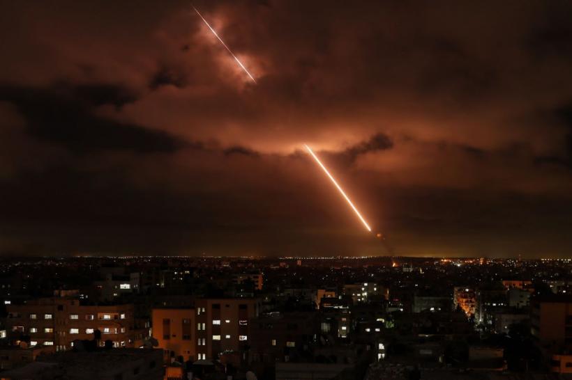Fierbe Orientul Mijlociu: Iran a atacat Israelul! Zeci de drone se îndreaptă spre Țara Sfântă. Oamenii fug în buncăre