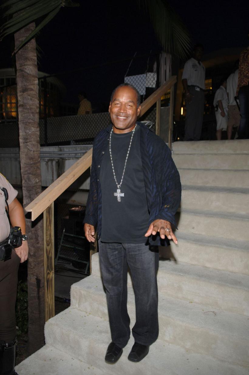 O.J. Simpson. De la o carieră de succes la "procesul secolului" 18894015