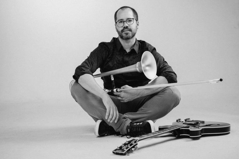 „NEW SOUNDS OF BRAZIL”: EMILIANO SAMPAIO pentru prima oară în România 18893920