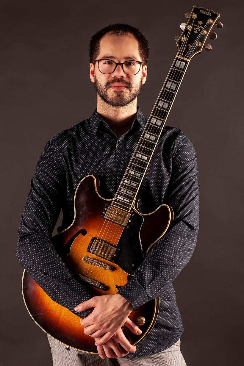 „NEW SOUNDS OF BRAZIL”: EMILIANO SAMPAIO pentru prima oară în România 18893922