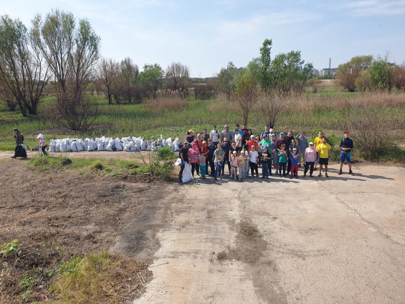Parcul Natural Văcărești, îngropat sub tone de deșeuri 18894185