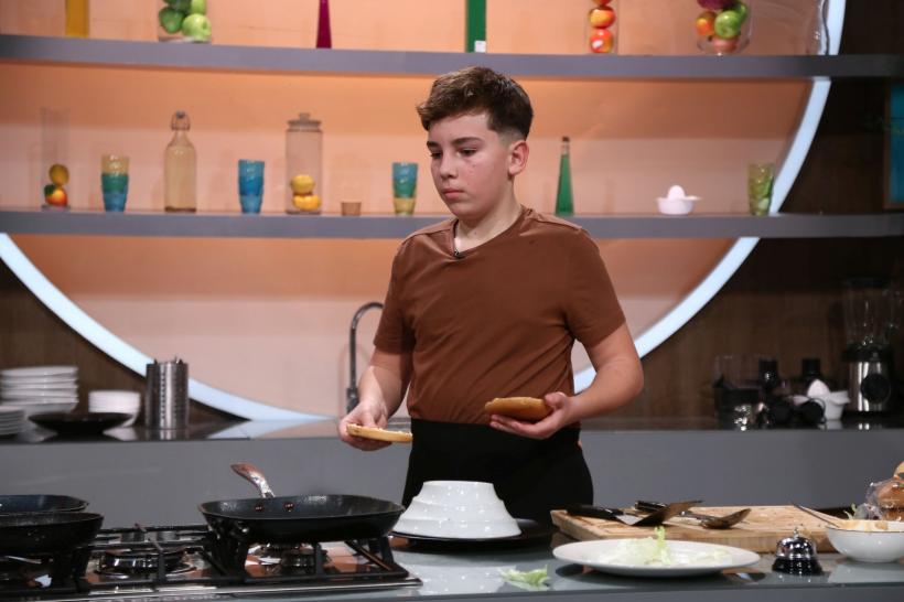 Audițiile Chefi la cuțite, pe ultima sută de metri înainte de bootcamp.  Sonia Simionov, la preselecții alături de mama sa: „Este prima oară când gătesc cu ea” 18894330