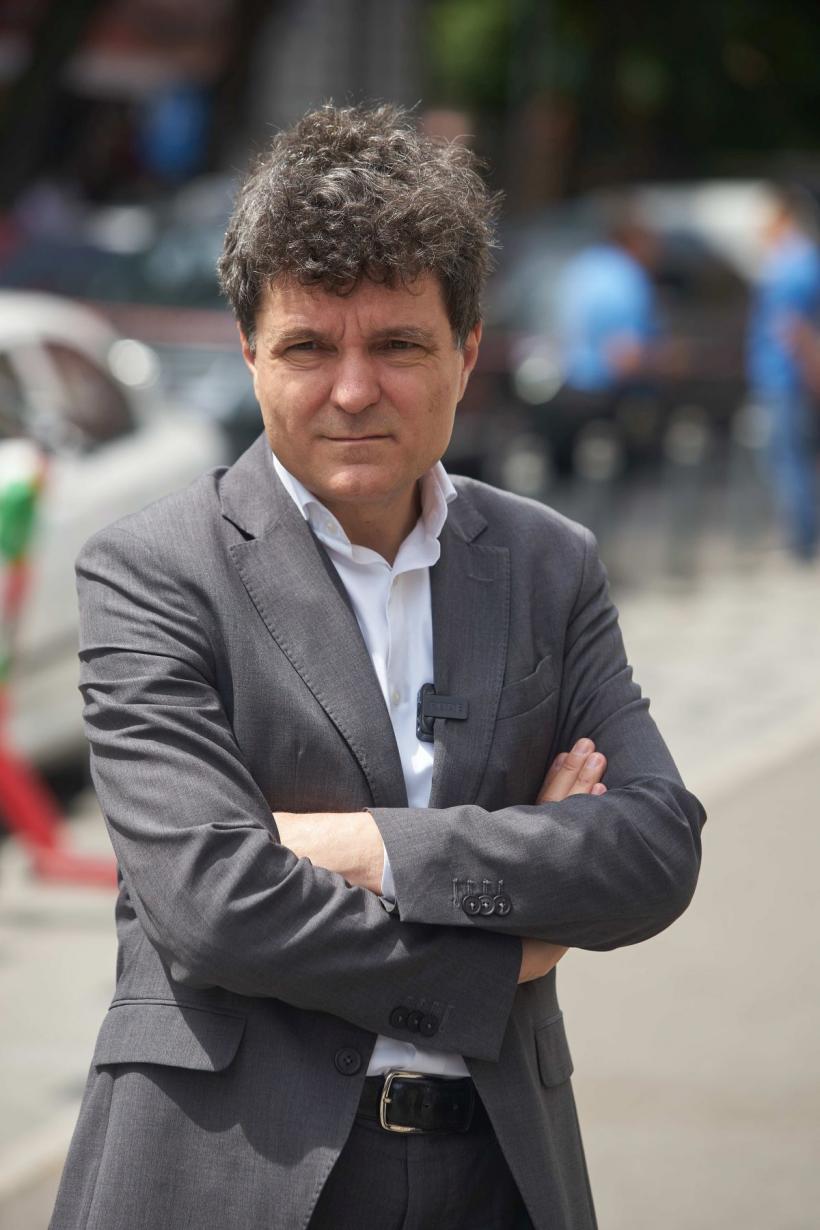 Nicușor Dan închiriază WC-uri. O afacere de  4 milioane €, cu furnizorul lui Boc și Coliban 18894375