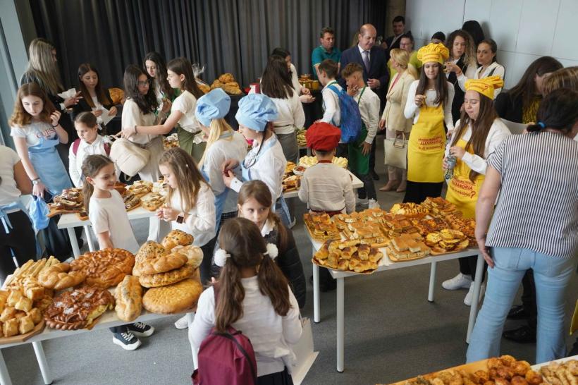 Lecții de viață  sănătoasă, în școli. Reducerea fenomenului obezității începe cu educația de la grădiniță 18894540