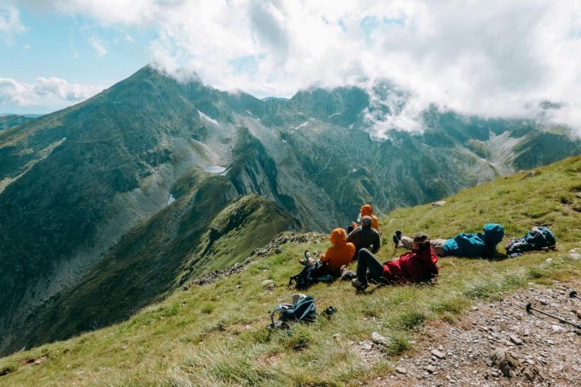 Extraordinara poveste a cabanei Negoiu, prima cabană montană construită în România, în anul 1880 18894731