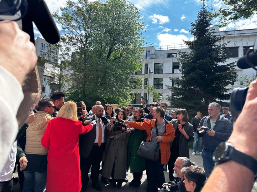 Piedone estimează o victorie decisivă la PMB, la depunerea semnăturilor 18895030