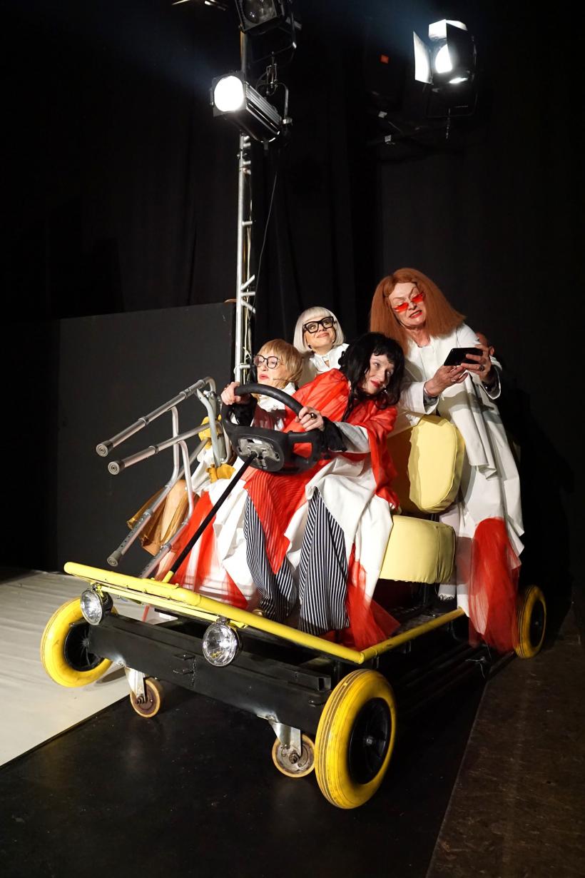 Premieră absolută la Teatrul Național Iași, pe 20 aprilie: „De dinaintea amintirii” după David Vann, în regia lui Florin Caracala 18894865