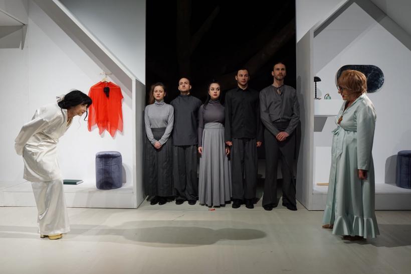 Premieră absolută la Teatrul Național Iași, pe 20 aprilie: „De dinaintea amintirii” după David Vann, în regia lui Florin Caracala 18894874