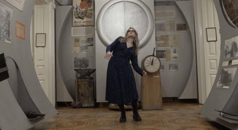 Premieră la TEATRELLI, de Ziua Internațională a Dansului: Lost Movement – un performance de Nana Biakova (Ucraina) 18894859