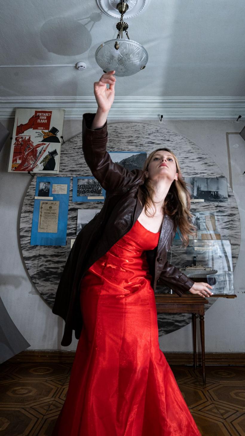 Premieră la TEATRELLI, de Ziua Internațională a Dansului: Lost Movement – un performance de Nana Biakova (Ucraina) 18894860