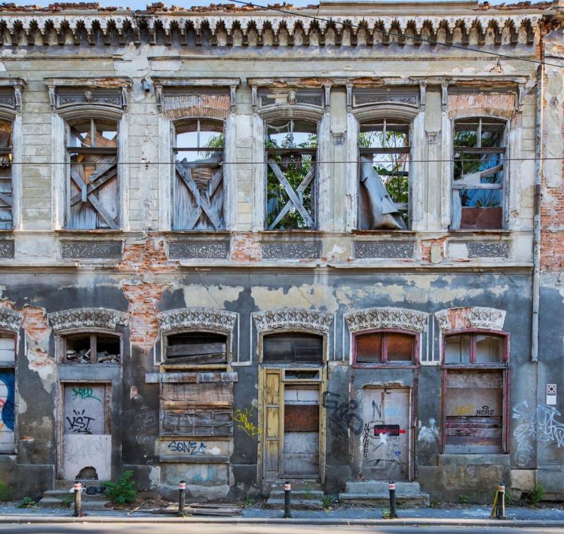 Cuvinte cu semnificații pierdute: Ce înțeles poartă numele domnului care a poleit cu aur coarnele cerbilor înhămați la caleașcă 18895220