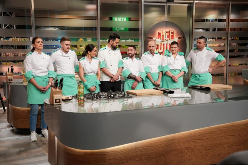 Cel dintâi battle de la Chefi la cuțite, câștigat de echipa lui Chef Richard Abou Zaki. Confruntare tensionată diseară: primele două amulete ale sezonului, lansate în joc 18895545