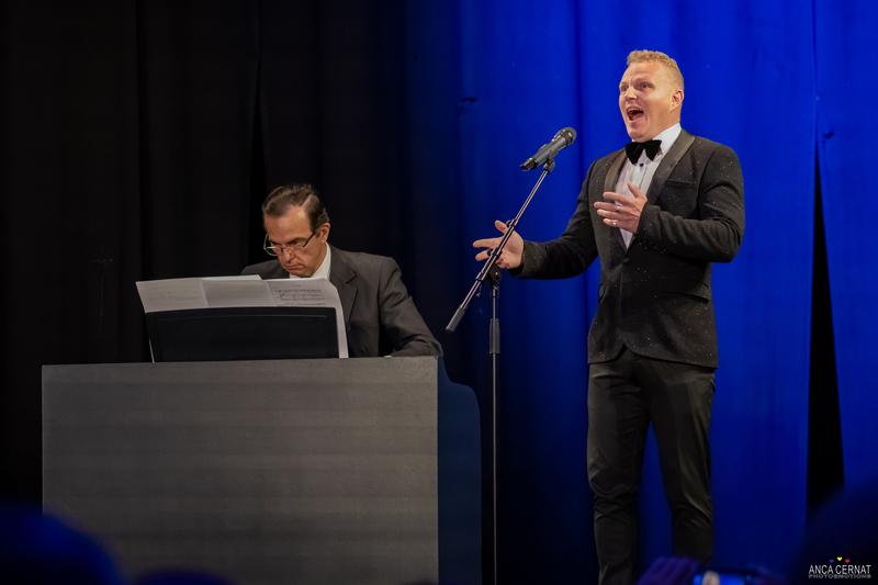 Emoţie şi dramatism în concertul de ARII CELEBRE susţinut de tenorul Ştefan von Korch, baritonul Lucian Petrean şi pianistul Alexandru Petrovici la Sala Dalles 18895625