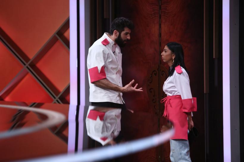 Echipa lui Chef Orlando Zaharia a câștigat battle-ul ieri seară, la Chefi la cuțite, iar proba individuală a eliminat o concurentă în tunică roz 18895833