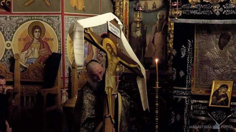 Floriile, între tradiţie şi modernitate 18896256