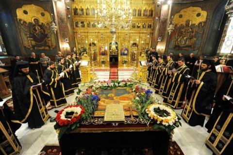 Floriile, între tradiţie şi modernitate 18896257