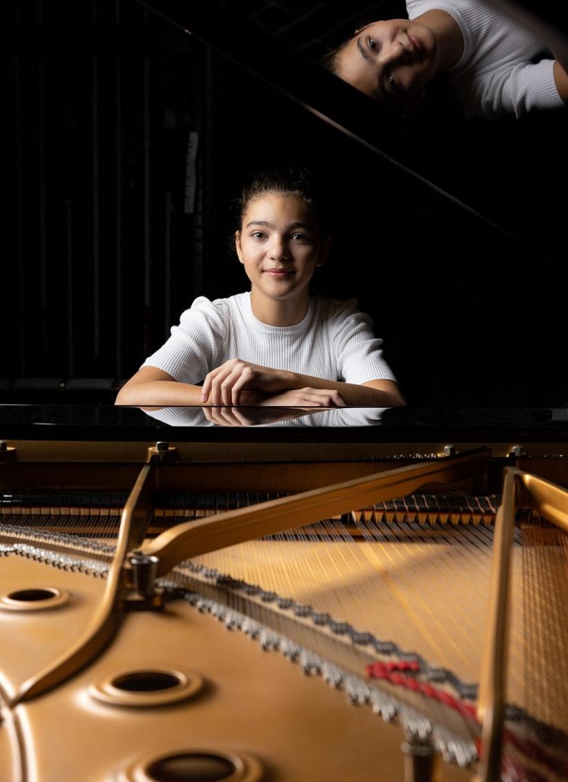 „Sub cerul albastru al Ucrainei‟, recital de poezie și pian la ICR Stockholm,  în cadrul Festivalului European Primăvara Ucraineană 18895915