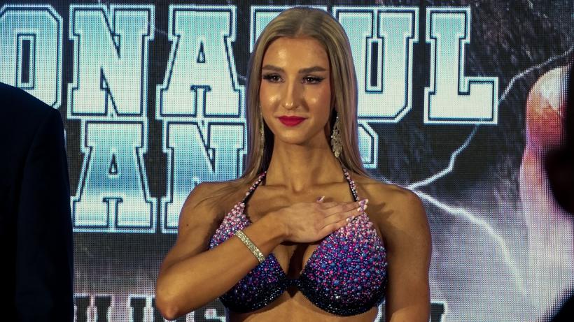 O timișoreancă este dublă campioană Balcanică și campioană absolută la Culturism 18896311