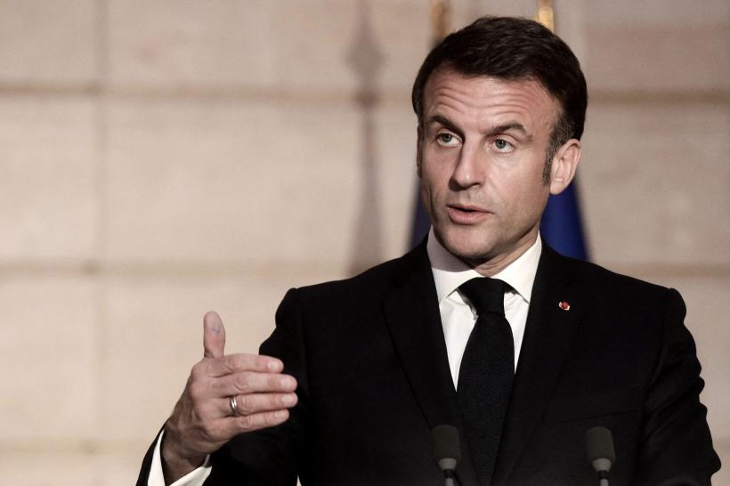 Macron sugerează dotarea UE cu arme nucleare și e catalogat „iresponsabil”