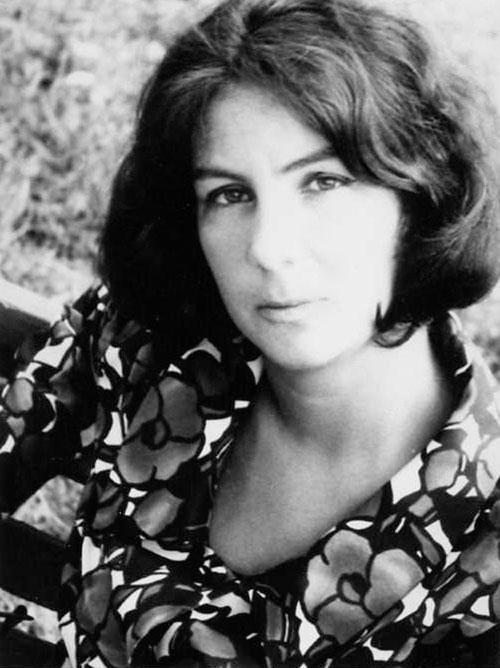 Legendele României: Povestea Mariei Ioana Cantacuzino, prințesa-ajutor de sudor care a creat grupul anticomunist „Pătratul Roșu” 18896834