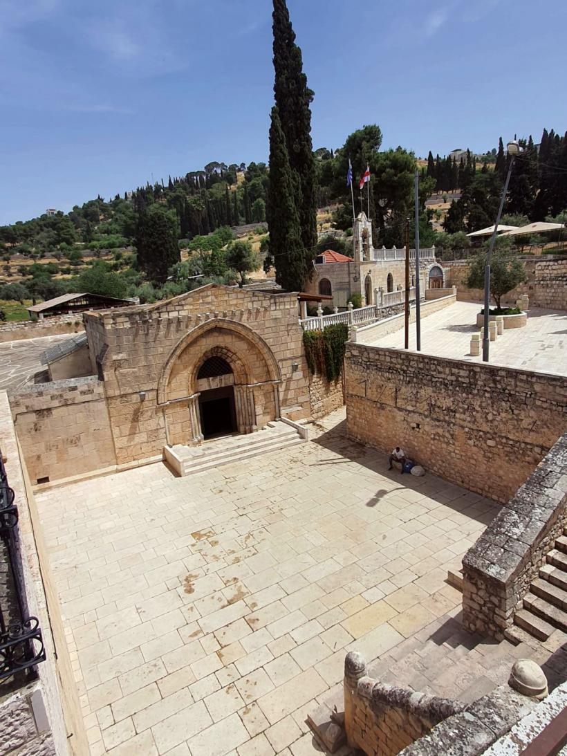 Mormântul Sfânt, sub umbra războiului: pustiu, soldați și ură 18896935