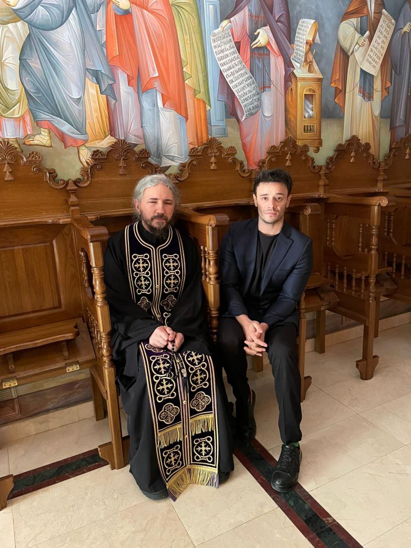 În noaptea de Înviere, Antena Stars difuzează emisiunea-documentar: „Muntele Athos - Punte între cer şi pământ”, filmată chiar pe Muntele Sfânt 18897033