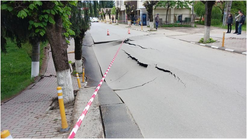 Prahova: Institutul Geologic va face foraje în zona afectată din Slănic