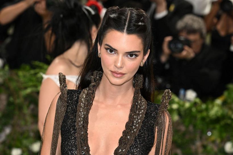 Met Gala 2024, cea mai strălucitoare petrecere de modă din lume. Cum au apărut Nicole Kidman, Shakira, Ariana Grande sau Meg Ryan 18897417