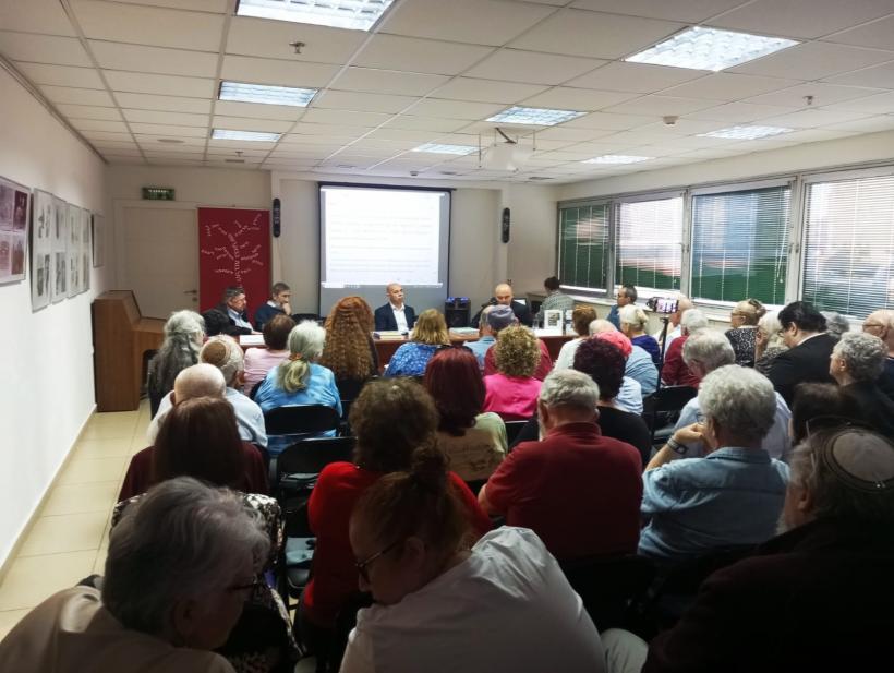 Conferința „Holocaustul din Transilvania de Nord – 80 de ani de la ghetoizarea și deportarea evreilor” la ICR Tel Aviv 18897763