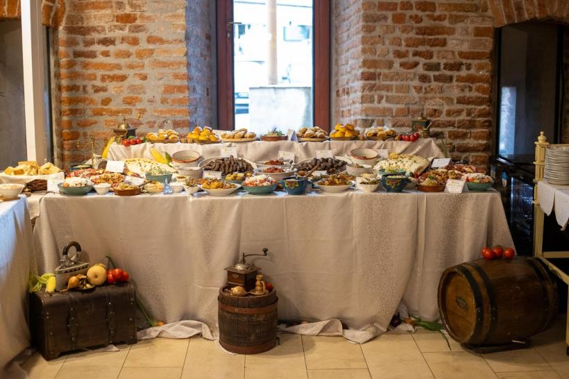 Un an de tărăgănări și promisiuni fără acoperire pentru Regiunea Gastronomică Europeană Banat. România a ratat termenul de depunere a candidaturii 18898324