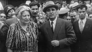 „Stalin în fustă”: Povestea celei mai puternice românce din anii ’40. Ana Pauker, între glorie internațională și pensionare forțată 18898383