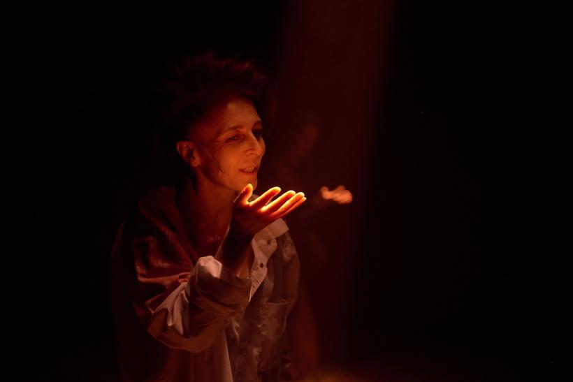 Spectacolul Elektra invitat la Romanian Creative Week de la Iași! 18898461